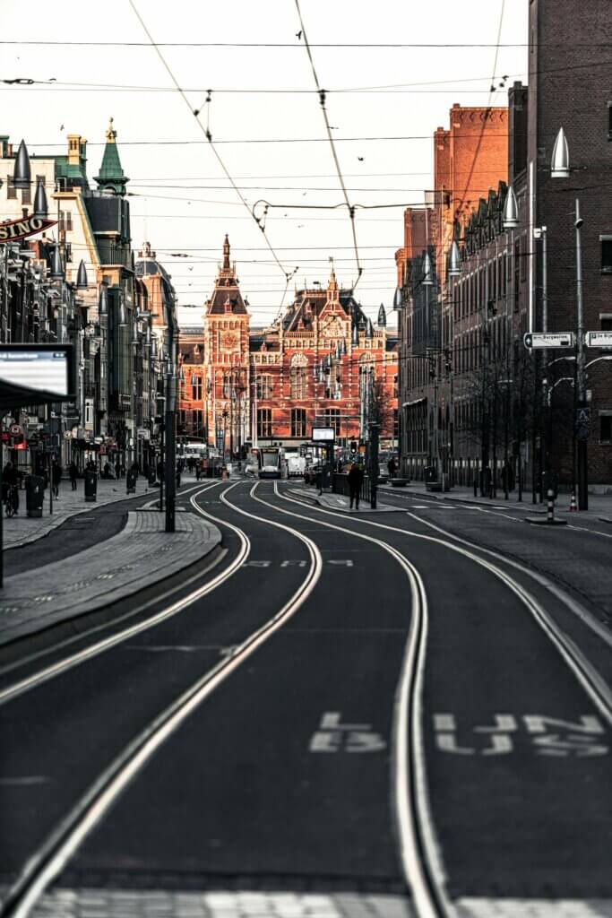 Conflictbemiddeling verzorgt opleidingen voor Mediators in Amsterdam en omgeving